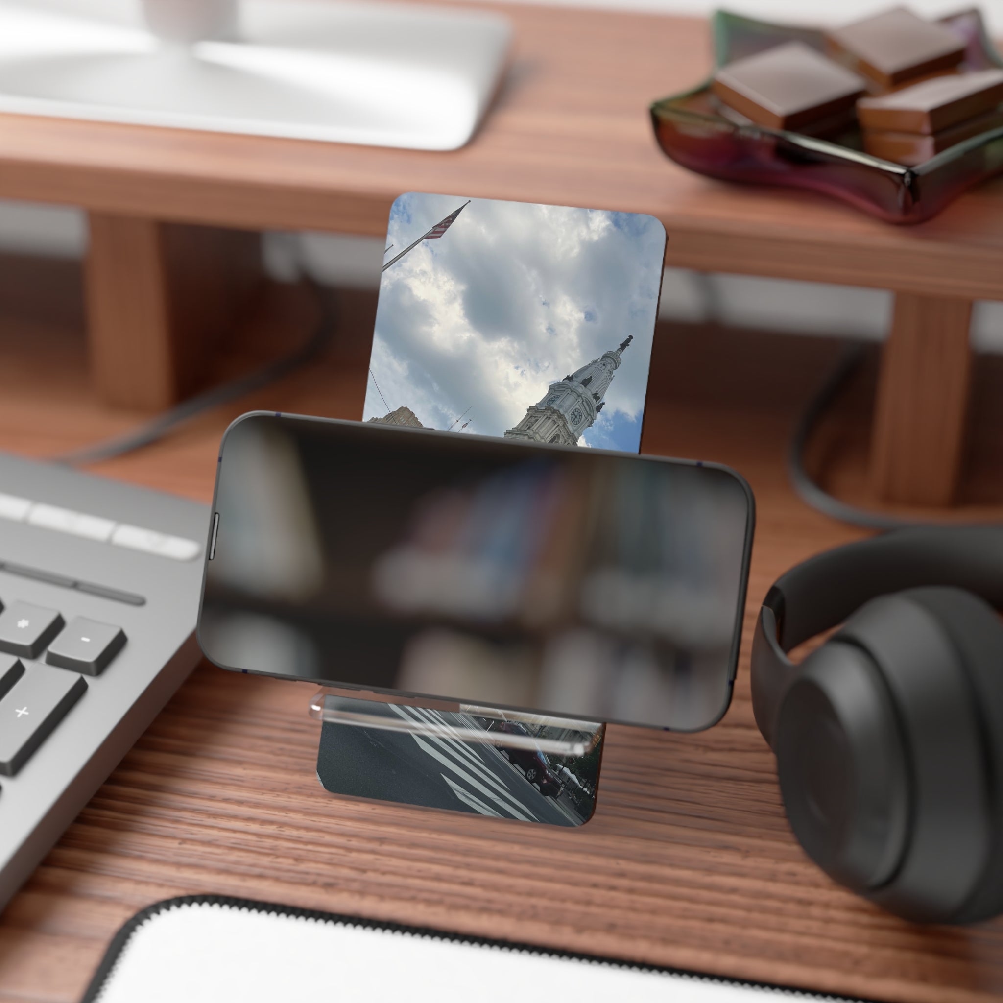 Mobile Display Stand for Smartphones